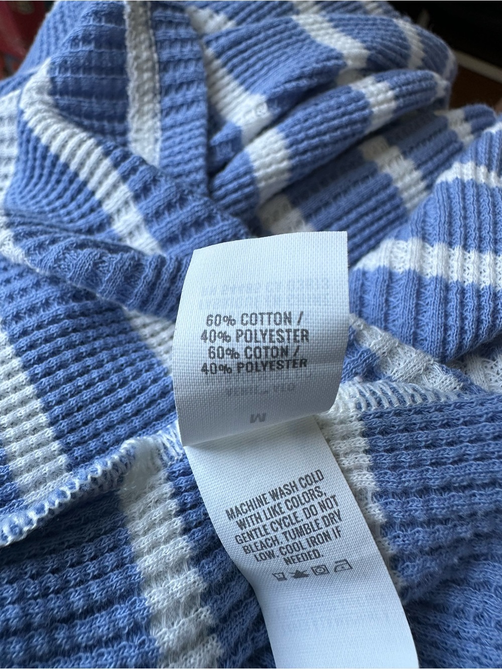 Aerie Henley Waffle Knit Striped Top Size M Blue White Snap Button Coastal - Picture 7 of 7